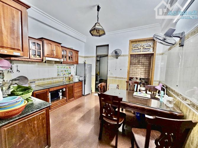 B.Nhà mặt đường Mê Linh 68m2 mặt tiền 4m / xây 4 tầng - 1
