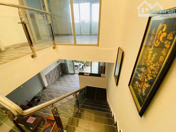 Nhà 1 trệt 1 lầu hoàn công ngay Khu Công Nghiệp Thuận Đạo Cần Đước Long An - 1