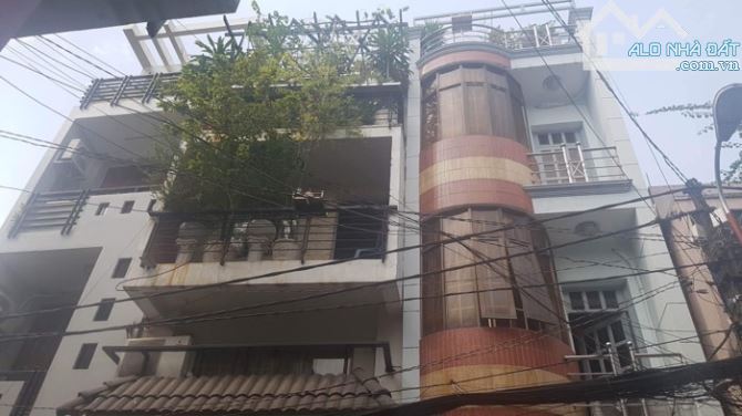 Bán NR HXH 4PN, 3WC, 38m2, 8,5 tỷ tại Lạc Long Quân, P3, Q11, HCM - 1
