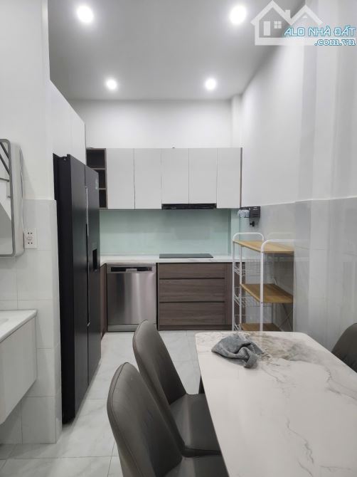 Hồ Bá Phấn, Phước Long A, Thủ Đức – 47m² – Giá 3.1 Tỷ - 1