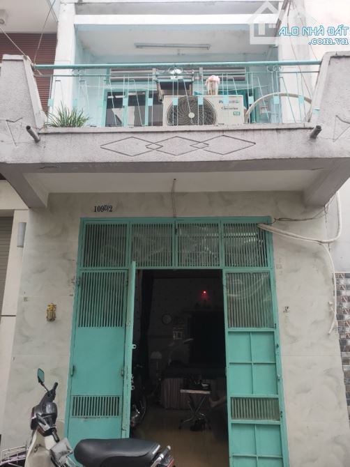 Bán Nhà Riêng 2PN, 2WC, 34m2 giá tốt tại Lạc Long Quân, P3, Q11, HCM, 6,9 tỷ - 1