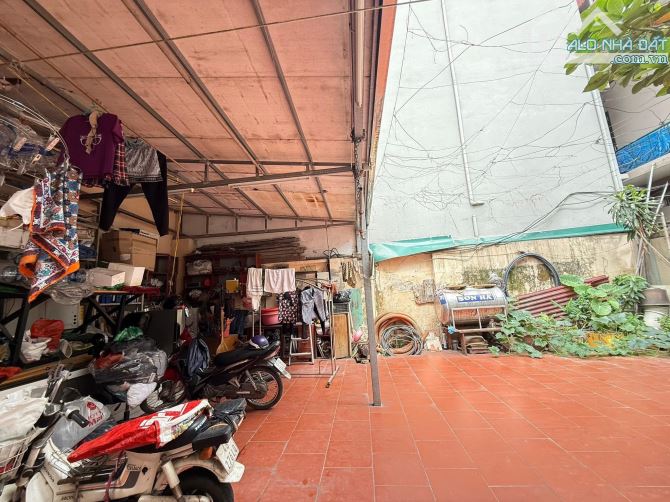 GIẢM SIÊU KHỦNG 5 TỶ CHO DIỆN TÍCH 158M2, MẶT TIỀN CỰC KHỦNG 30M RA PHỐ, MINH KHAI,Q.HAI B - 1