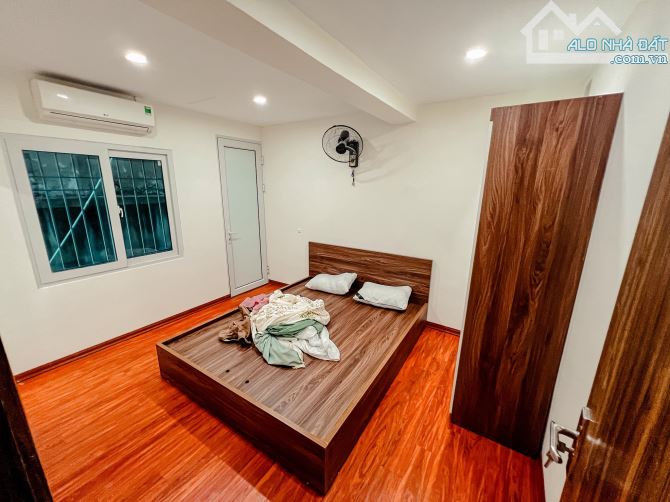 TẬP THỂ THANH XUÂN 4 NGỦ, LÔ GÓC, THOÁNG, SÁNG, OTO, SỔ TO, SỬ DỤNG 100M2 GIÁ 5,2 TỶ - 1