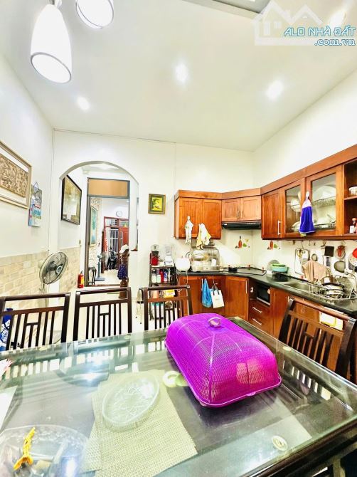 Siêu phẩm Hoàng Quốc Việt Mặt tiền Kinh doanh khủng 10m, Phân lô Ô tô tránh DT 96m 34 tỷ - 1