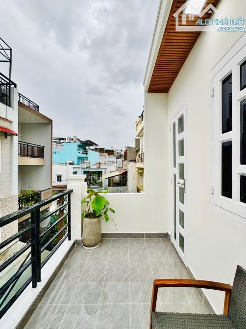Nhà đẹp Nguyễn Văn Công, 3 tầng, 3 phòng ngủ, chỉ nhỉnh nhẹ 2 tỷ - 12