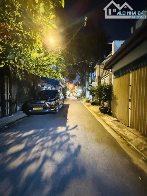🏡 NGUYỄN HỮU TIẾN – LÊ TRỌNG TẤN - DT: 75M2 - HẺM XE HƠI  – SỔ VUÔNG - KHÔNG LỘ GIỚI - 8, - 12