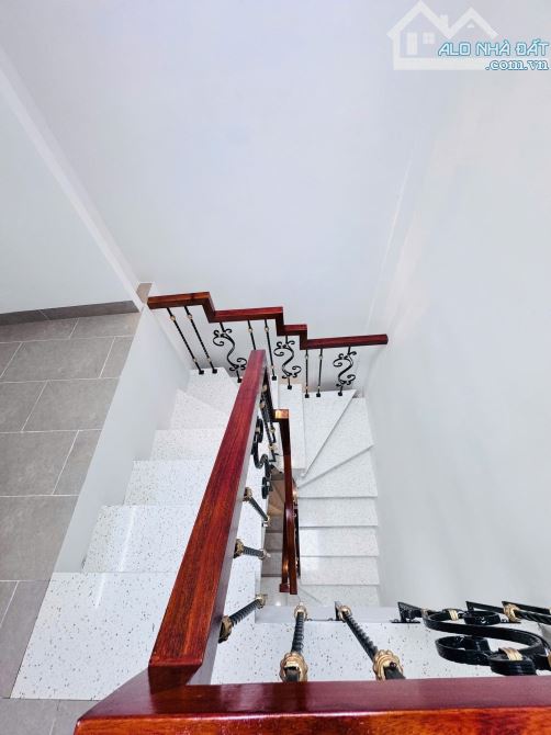 Bán nhà Thọ Lão, hồ Hương Viên 25m2, 4T full nội thất, 15m ra phố. Giá 7.6 tỷ sổ đỏ riêng - 12