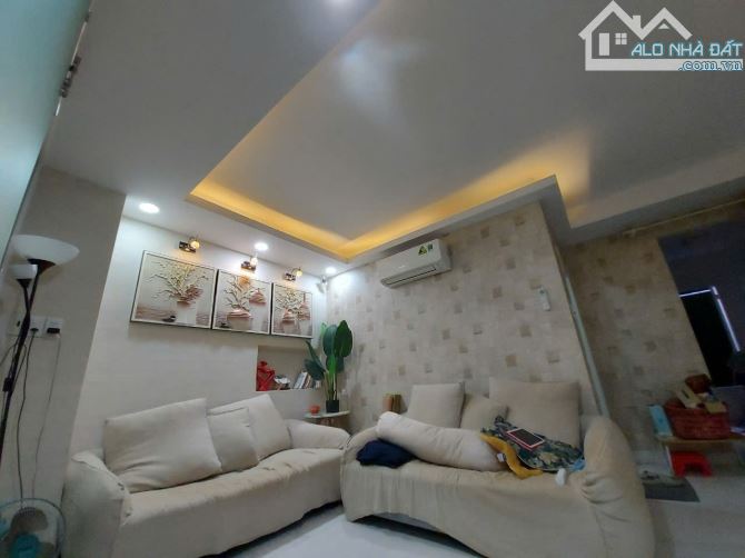 HXH 373 LÝ THƯỜNG KIỆT P. Tân Hoà, TP. HCM_ 5 x 16m  _ 6 tầng _ Giá 13,5 tỷ - 13