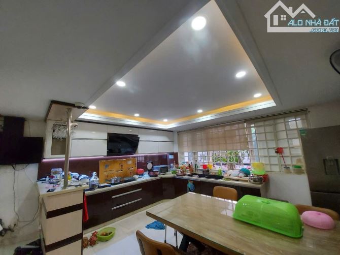 HXH 373 LÝ THƯỜNG KIỆT P. Tân Hoà, TP. HCM_ 5 x 16m  _ 6 tầng _ Giá 13,5 tỷ - 14
