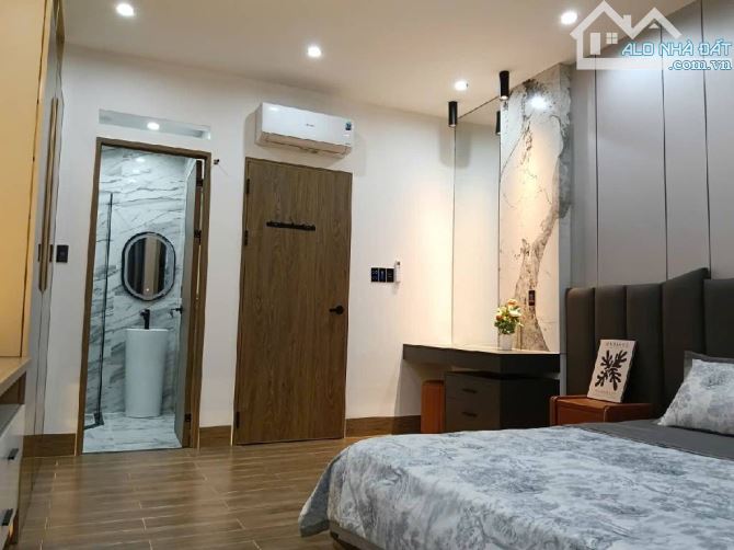 Nhà mới Gò Vấp có thang máy, gara ô tô, full nội thất cao cấp – Giá tốt - 15