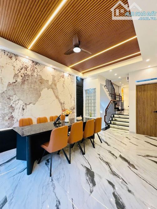 🏠Siêu Phẩm Hẻm Xe Hơi 4M.Có Thang Máy💎Phạm Văn Chiêu P.16💎4,2x13,5m 3 Lầu 4PN 5WC💵7,9T - 15