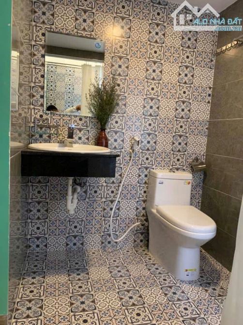 Cần bán tòa căn hộ 5 tầng, 2 mt trước sau đường Hồ Phi Tích và Đinh Văn Chấp, Hòa Xuân - 16