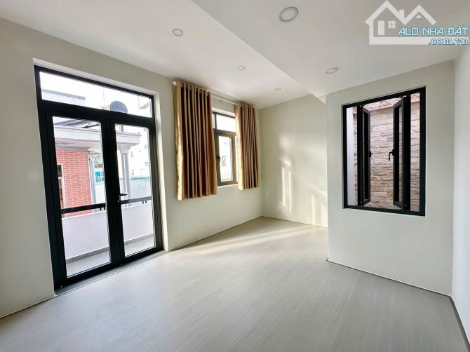 Nhà mới đẹp rất gần biển đường Tháp Bà - Vĩnh Thọ - Bắc Nha Trang đầy đủ nội thất, sổ hồng - 17