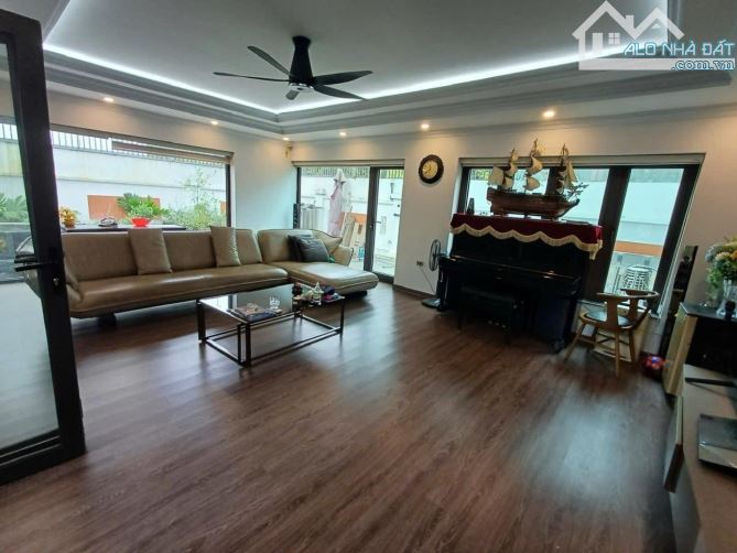 BIỆT THỰ VIP - 2 Mặt THOÁNG  - NỘI THẤT CỰC XỊN - Ở ĐẲNG CẤP -   - SỔ ĐỎ HOA HẬU ,, - 21