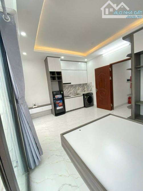 🏠 TÒA NHÀ VỪA Ở VỬA KD - 180M2 - 26 PHÒNG 1N1K + SHOP KD - 59 TỶ 📞 Hằng mini - 2