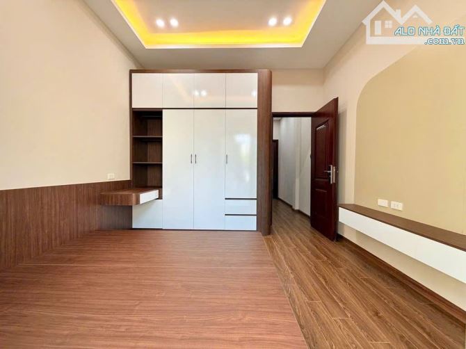 BÁN NHÀ RIÊNG PHÁO ĐÀI LÁNG, ĐỐNG ĐA, 55m2, THOÁNG TRƯỚC SAU, Ô TÔ 20m, NGÕ THÔNG THOÁNG - 2