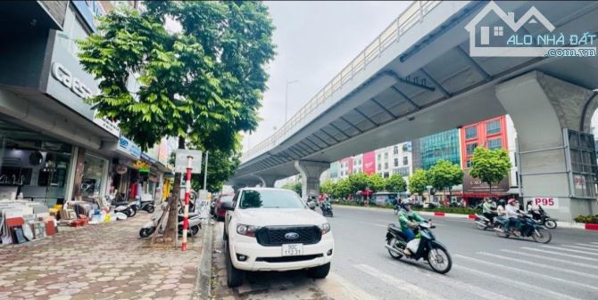 TRƯỜNG CHINH BÁN TOÀ MẶT PHỐ - LÔ GÓC - VỈA HÈ - KINH DOANH - ÔTÔ DỪNG ĐỖ THOẢI MÁI  ‎60m2 - 2
