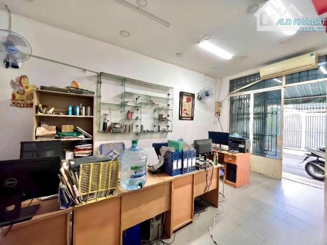 2 Mặt Quang Trung - Hẻm Xe Hơi 6m trước, sau, Gần Cv 80m², 3 tầng - 9.5 Tỷ - 2