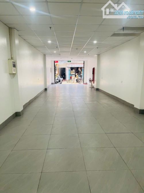 bán chung cư mini mặt phố tựu liệt, 120m2, 7 tầng, 24 phòng khép kín, giá chào 33 tỉ - 2