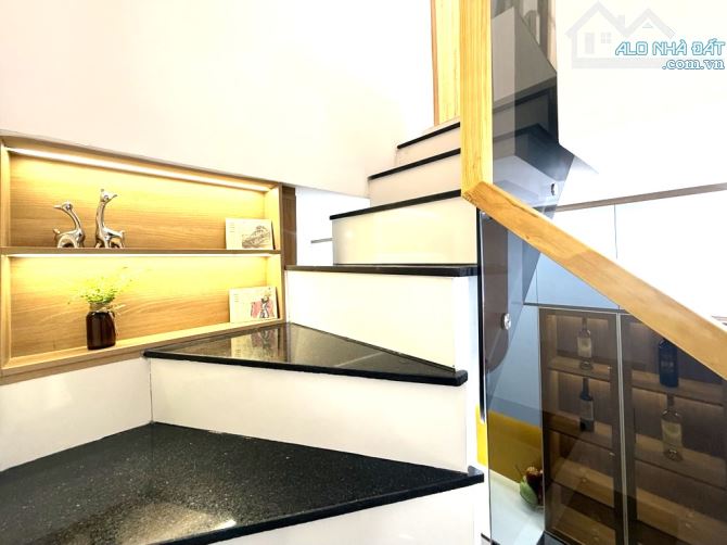 Bán nhà đẹp Trần Khắc Chân PN, full nội thất sang xịn mịn, chỉ 4.x tỷ - 2