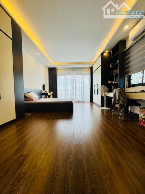 Cần bán gấp nhà Tam Trinh 40m2, lô góc, 2 tháng vĩnh viễn, sổ vuông đẹp, gần oto đỗ - 2