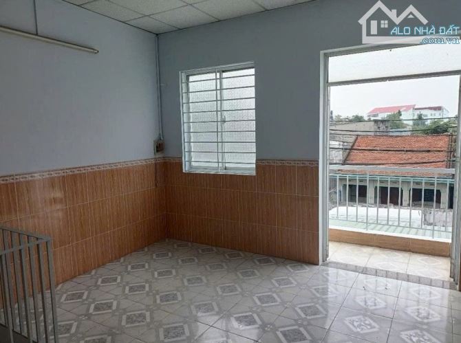 GIÁ HẤP DẪN -  NAHF ĐẸP QUẬN 12 - P. TÂN THỚI NHẤT - 2 TẦNG - 77m2 - NHỈNH 4 TỶ - 2