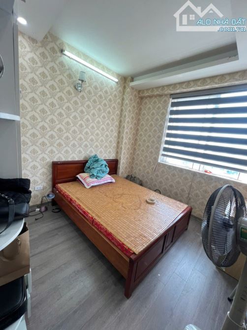 BÁN CH CHUNG CƯ 2PN + 2WC, DT 72M TÒA VC7 - 136 HỒ TÙNG MẬU, TẦNG TRUNG, FULL NT, 5.8 TỶ - 2