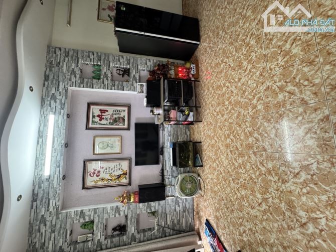 Bán nhà Phan Văn Trị, ngay Emart, 88m² (5.2 x 17) x 4 tầng, 12.3 tỷ - 2