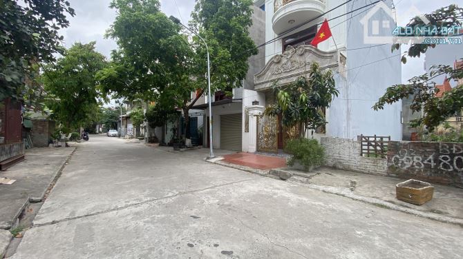 Chỉ nhỉnh 3 tỷ đồng sở hữu đất An Trang, đường thông, ô tô đỗ cửa - 2