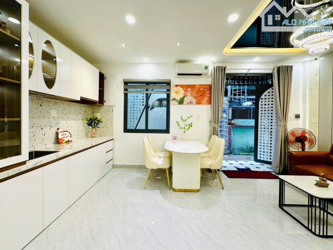 KHU VIP SÁT PHAN XÍCH LONG, 2 MẶT HẺM CHỈ 5.x TỶ - 2