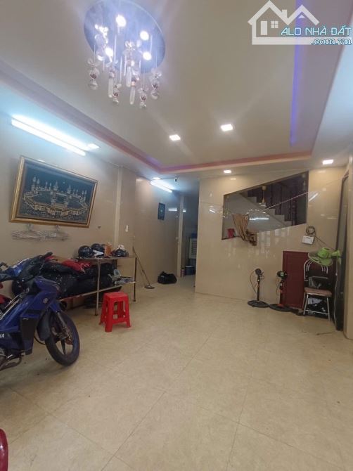 BÁN NHÀ HXH -DƯƠNG BÁ TRẠC -QUẬN 8- 62M2 - 4 TẦNG -HIỆN HỮU - CHỈ 8.3TỶ - 2