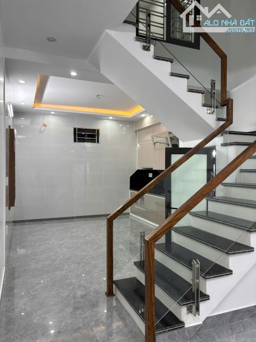 CHO THUÊ NHÀ nguyên căn mới tinh vừa bàn giao tại Văn Cao - Hải An - Hải Phòng - 2