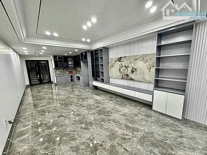 Bán nhà Phân Lô Kim Đồng, Tân Mai, 50m2 x 7 tầng, mT 5m, Giá: 20,85 tỷ( ctl) - 2