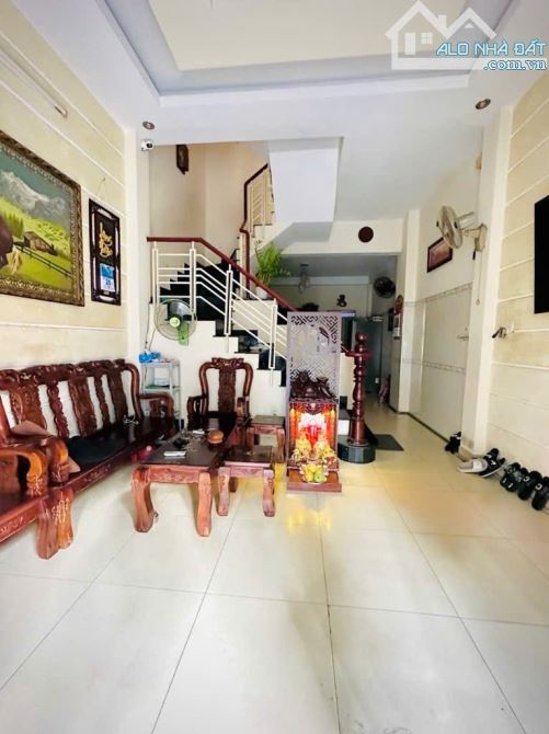 NGAY MŨI TÀU NGUYỄN SƠN, THOẠI NGỌC HẦU - HẺM NHỰA 6M, 82M2 VUÔNG A4, 3 TẦNG - HƠN 9Tỷ - 2