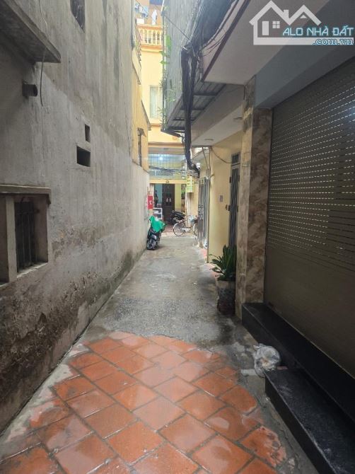 Bán nhà Phan Kế Bính, 2p ra phố, nhà mới, 2 thoáng, 40m2*5T, giá 7.3 tỷ, 4 ngủ - 2