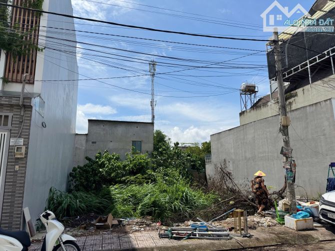 Bán lô đất hẻm xe hơi Lê Văn Việt - Long Thạnh Mỹ - Q9 - 2