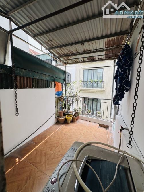Hồng hà - Ba Đình - Hiếm - Phân lô - Oto đỗ cửa - 23m2 - 7,8 tỷ - 2