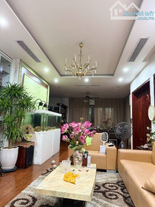 Biệt Thự Tây Mỗ – 96m², Ngang 5m, 4 Tầng, Phân Lô, Vỉa Hè – Giá 19 Tỷ - 2