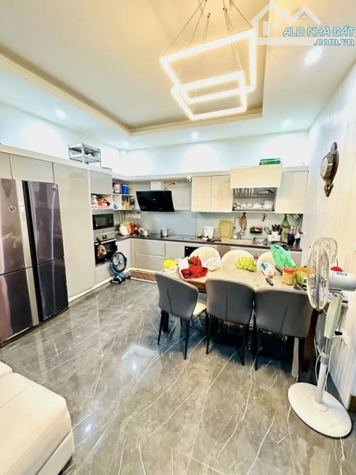 Nhà Thái Hà, 66m x 4 Tầng, Lô Góc, 2 Thoáng, Ô tô đỗ cửa, 1 Nhà ra phố, Ở Sướng, 19,8 Tỷ - 2