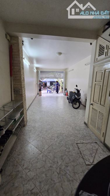 BÁN NHÀ KHU 7,2HA VĨNH PHÚC, BA ĐÌNH PHÂN LÔ VỈA HÈ, Ô TÔ TRÁNH 52m2 5T MT 4M 21 tỷ. - 2