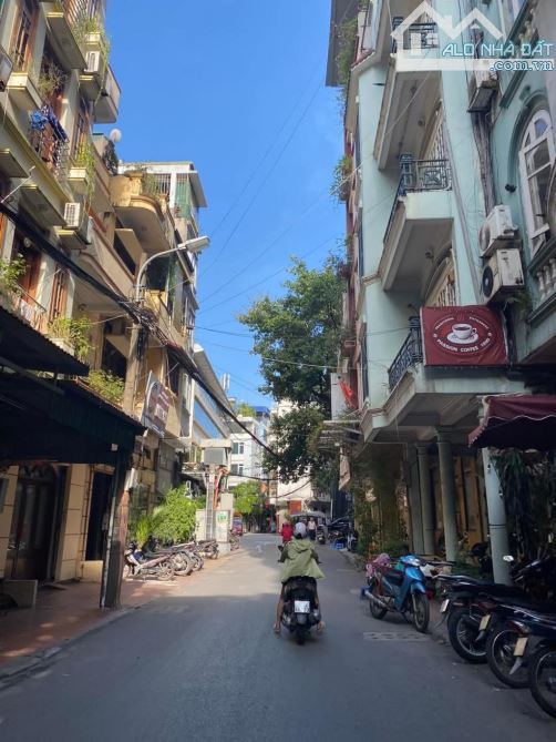 Bán nhà ngõ Thông Phong - Tôn Đức Thắng - ngõ Ô TÔ TRÁNH 55.9 m2, 2 tầng, chỉ 8.4 tỷ. - 2