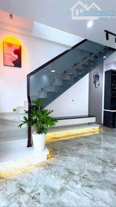 Giảm 200 triệu cần bán gấp trong tuần căn nhà gần chợ Phú lạc - Trịnh Quang Nghị - 1,25 TỶ - 2