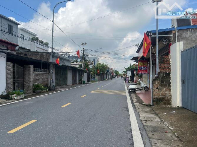 Bán lô đất Tân Dương (nay Phường Dương Quan) vị trí khu vực gần KCN Visip giá 3,x tỷ - 2