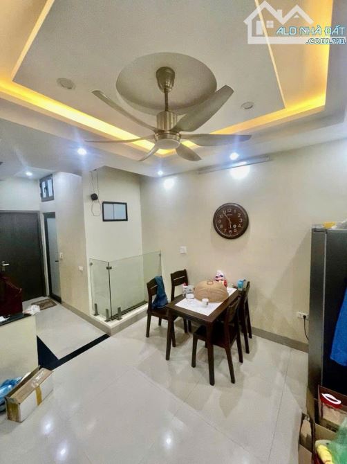 Xã Đàn, TT Đống Đa, Nhà Đẹp ở ngay, 10m ra Ôtô, DT 38m2*6T, MT 4.2m, Giá 10.5 TỶ - 2