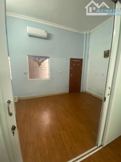 KIM MÃ-30Mx4TẦNG-MẶT TIỀN 4.6M-CÁCH PHỐ 50M-NGÕ THOÁNG SÁNG-6.4TỶ - 2