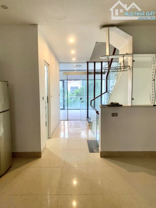Cho thuê Liền kề Vạn Phúc. Nhà mới Đẹp. Có 18 triệu. - 2