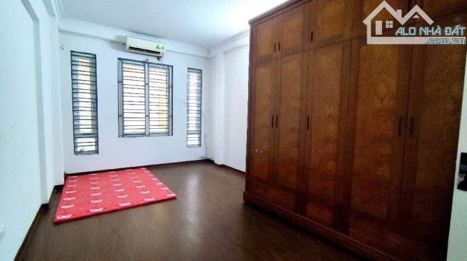 BÁN NHÀ DƯƠNG VĂN BÉ, TIMECITY 30M 4 TẦNG MT 3.2M GIÁ 5.7 TỶ - 2