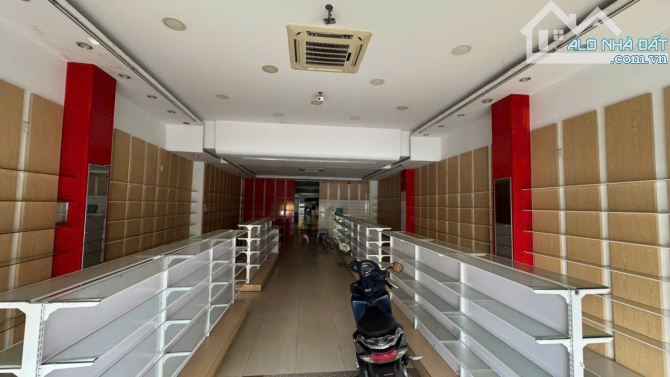BÁN NHÀ PHỐ MẶT TIỀN – ĐƯỜNG PHAN CHU TRINH, NHA TRANG.Diện tích: 226m² (ngang 6.3m) - 2