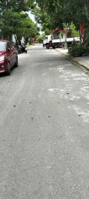 🌟 NHÀ ĐẸP GIÁ RẺ – CHÍNH CHỦ CẦN BÁN GẤP 🌟 🏡 Nhà 2 tầng 2 mê, diện tích 125m², ngay tru - 2