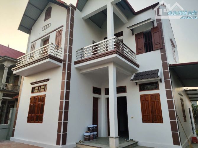 Siêu phẩm! 550m2, nhà biệt thự tại Dĩnh Trì, TP Bắc Giang, Mt 20m, giá 5,2 tỷ - 2